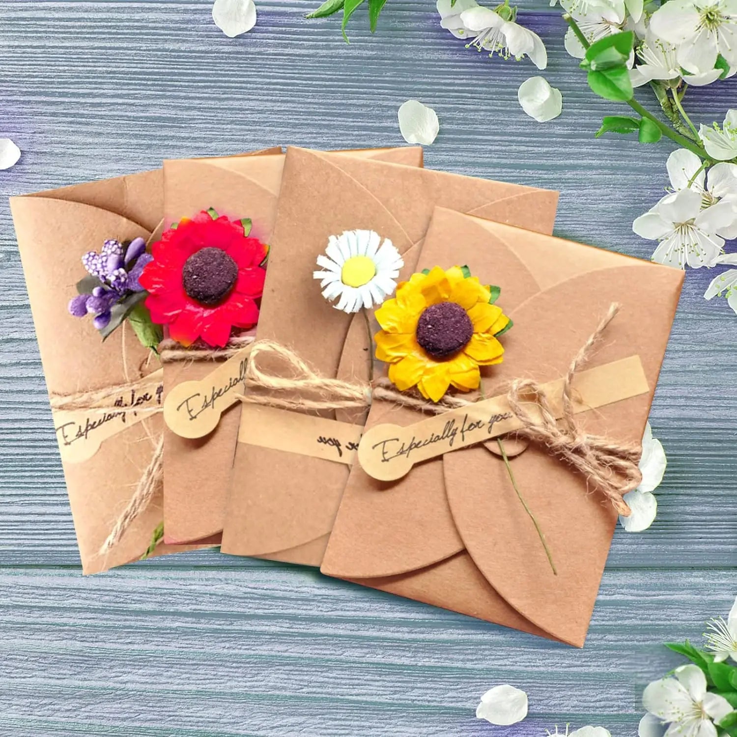 40pcs Blank Gift Card &40pcs  Envelope with Heart Closure Vintage Blank Note Card Set Greeting Card for Wedding Party Invitation