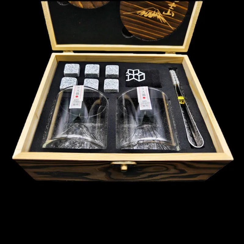 Whiskey Stones Gift Set,2 Glasses,6 Whiskey Stones,Ice Tongs,Reusable Whiskey Glasses,Men's Gift Father's Day Gift,Bar Party Kit
