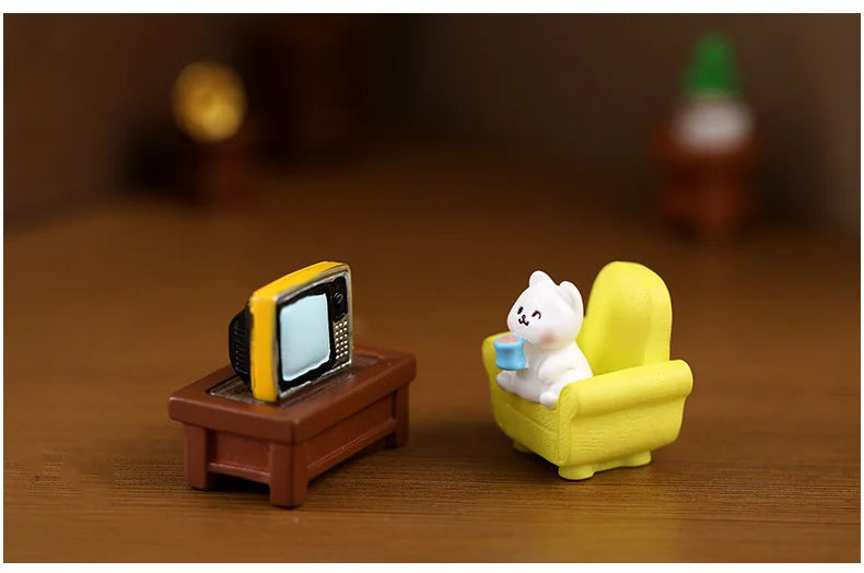 Daily Life Of Cat Statue Figurine Animal Model Cute Cat Small Sofa Furniture Decor for Room Birthday Toy for Kid Home Decoration