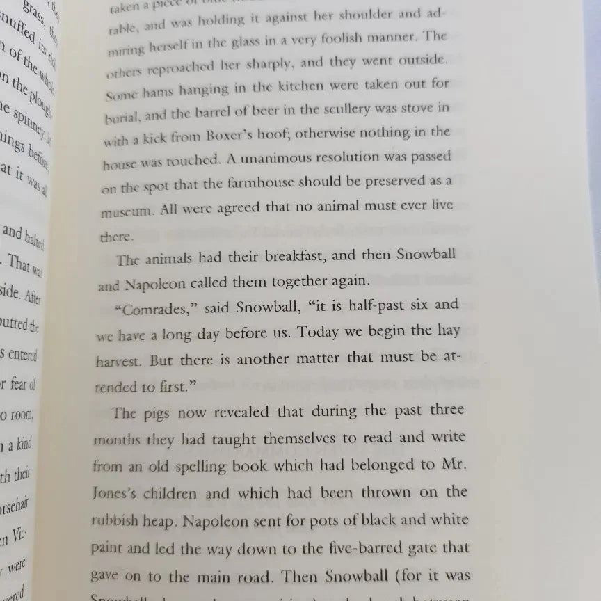 Animal farm George Orwell 1984, Teen English in books story, novels 9780451526342