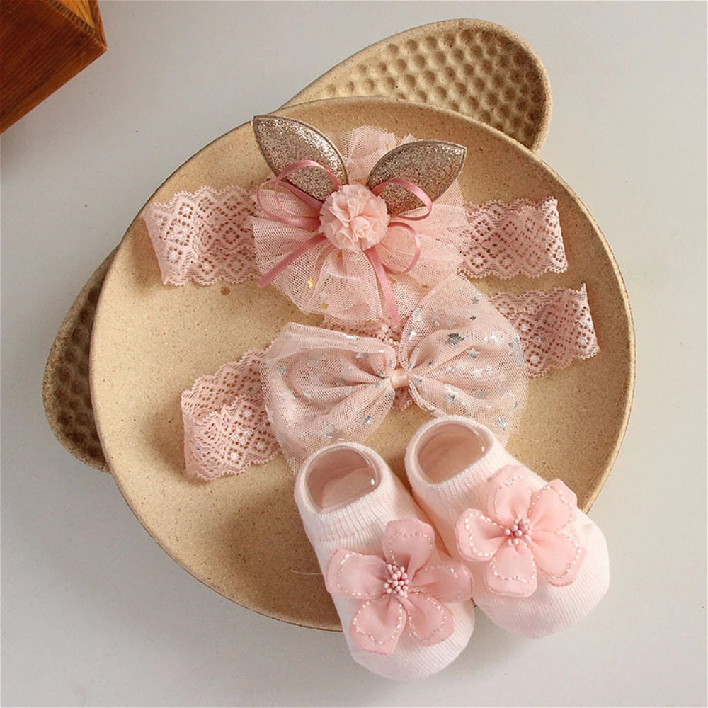 3 Pcs Baby Girl Accessories Set: 1 Socks, 2 Bow Headbands with Gift Box, Holiday Party Gift Box, Ideal Newborn Remembrance Gift