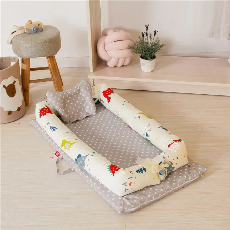 2025 New Portable and Washable Baby Bassinet - Bionic Crib for Newborns