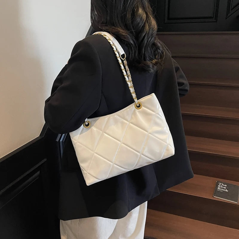 Elegant Leather Classic Designer Paris Inspired Bag Trendy Crossbody Handbag With Solid Color For Women Leisure And Business