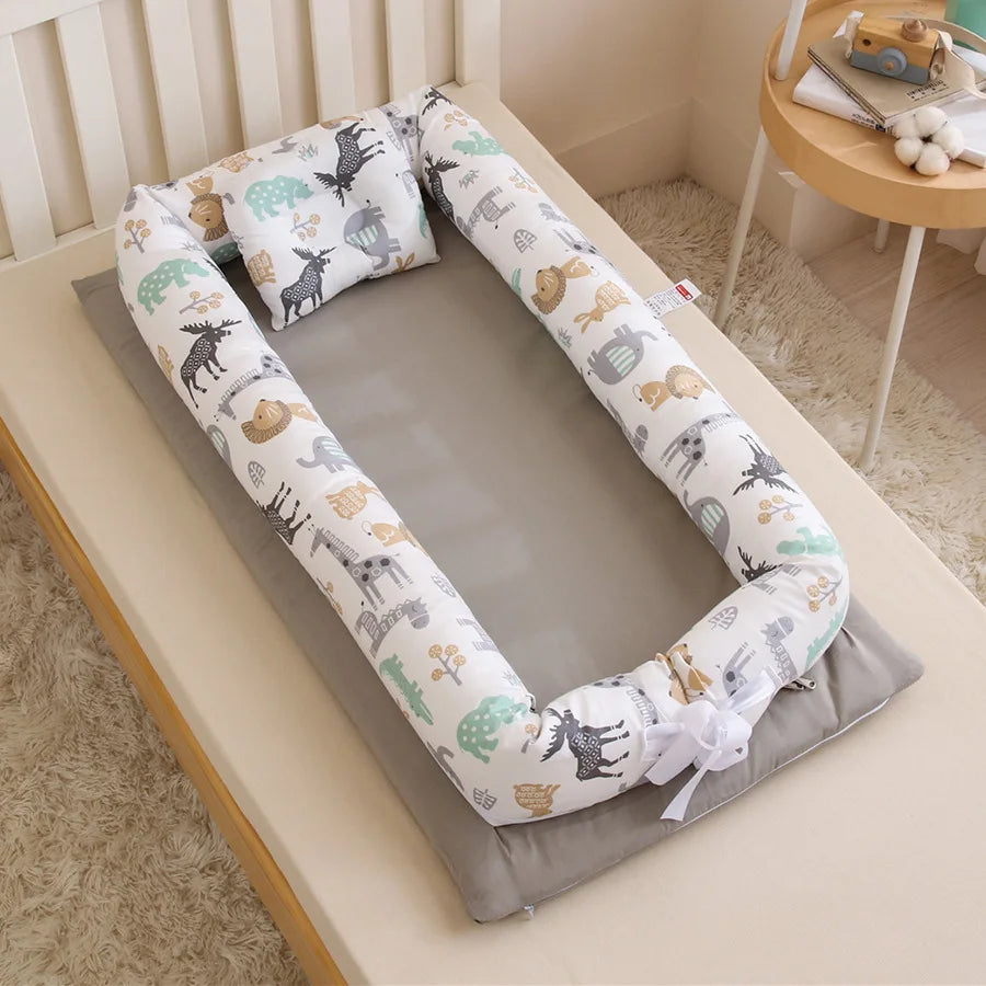 2025 New Portable and Washable Baby Bassinet - Bionic Crib for Newborns